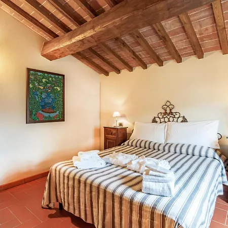 Holiday home Rosa Poppi