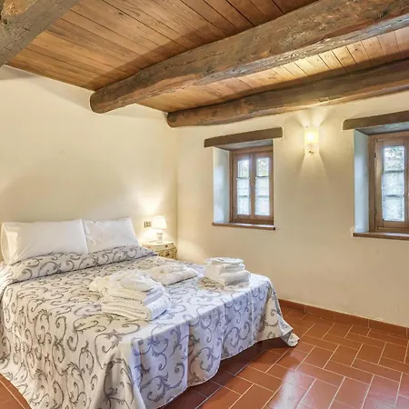 Holiday home Rosa *